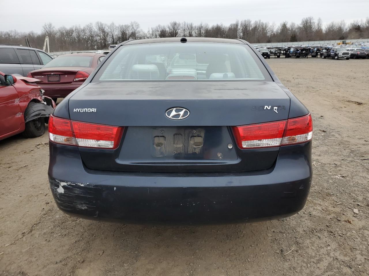 Lot #2381052014 2008 HYUNDAI SONATA GLS