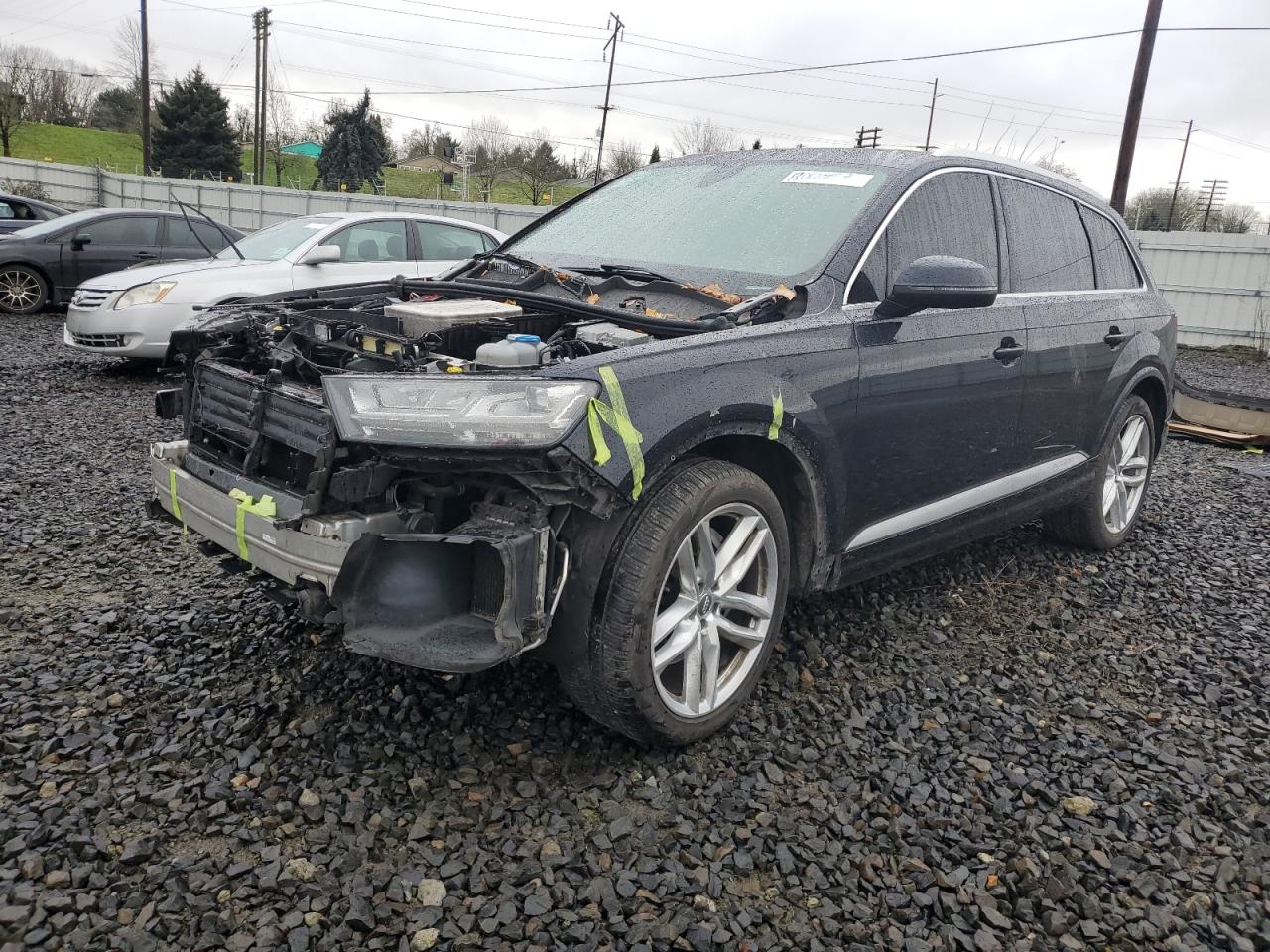 WA1VAAF72HD010993 2017 Audi Q7 Prestige