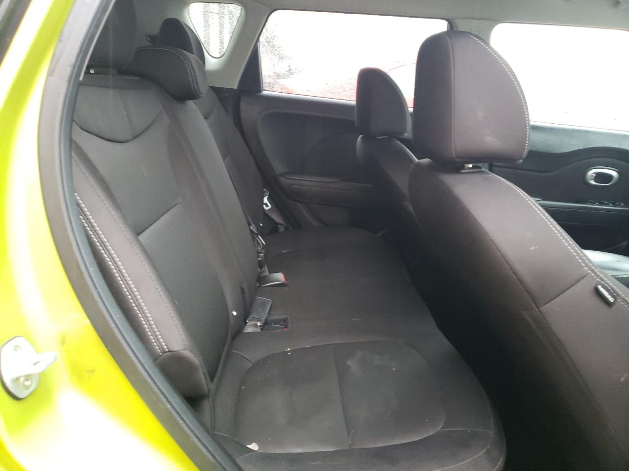 KNDJN2A24J7898368 2018 Kia Soul