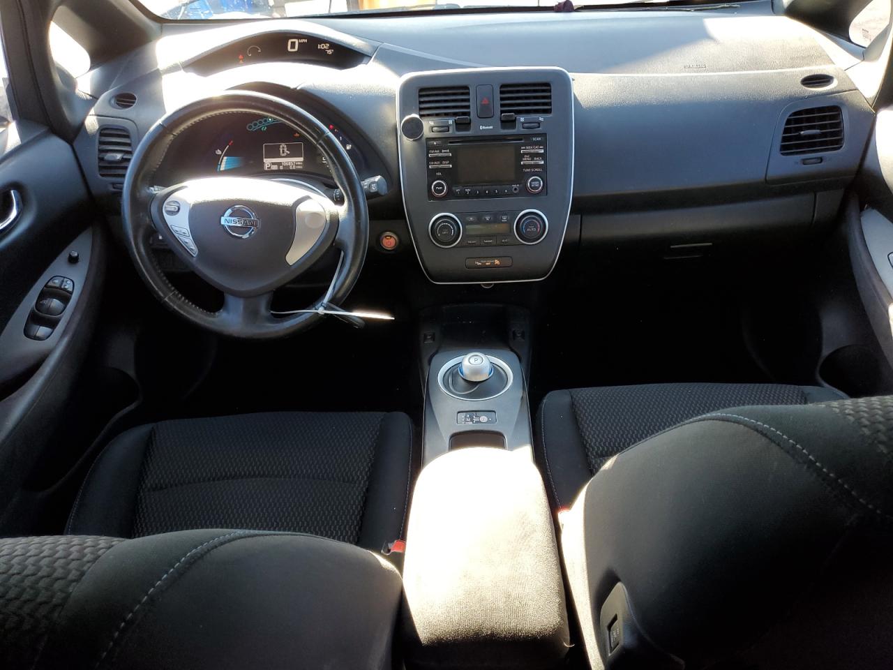 1N4AZ0CP6DC424151 2013 Nissan Leaf S