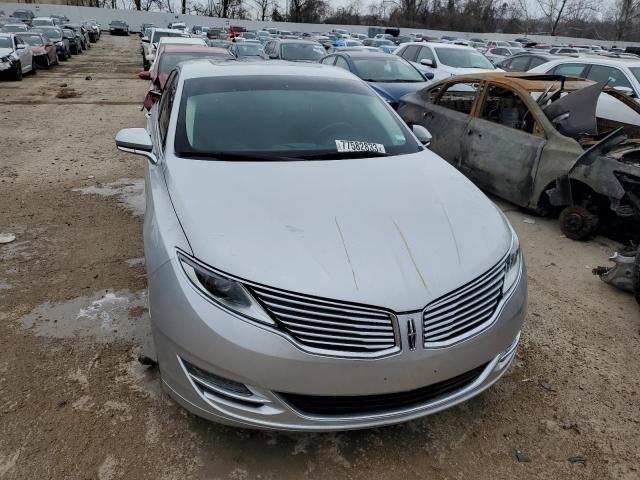  LINCOLN MKZ 2015 Серебристый