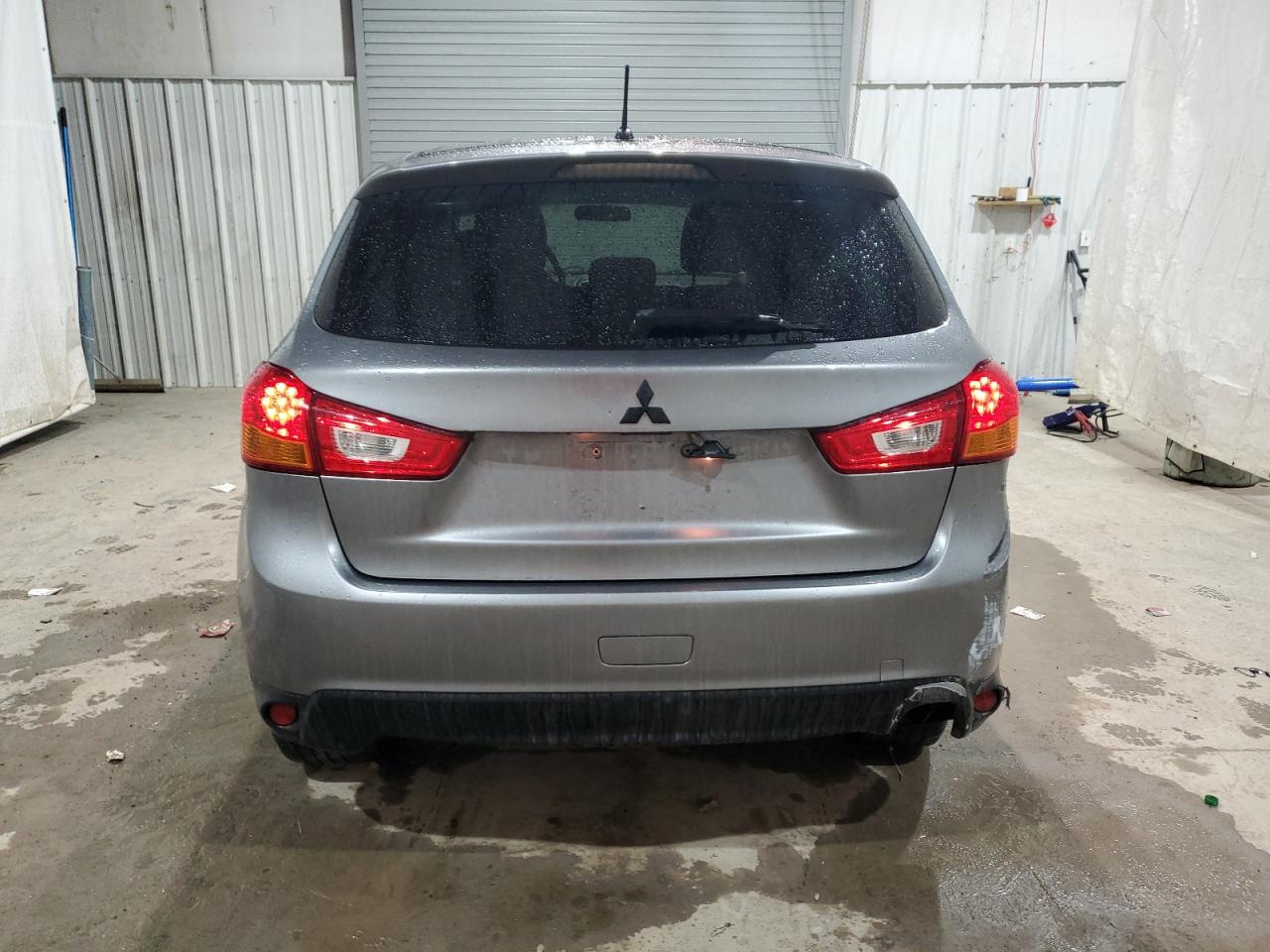 2015 Mitsubishi Outlander Sport Es vin: 4A4AR3AU6FE008816