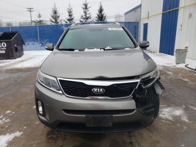 2015 KIA SORENTO LX - 5XYKTCA66FG633254