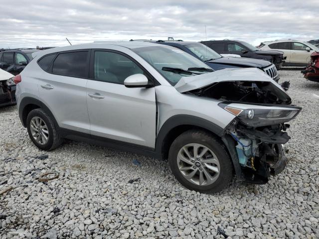 KM8J2CA43JU788022 | 2018 HYUNDAI TUCSON SE