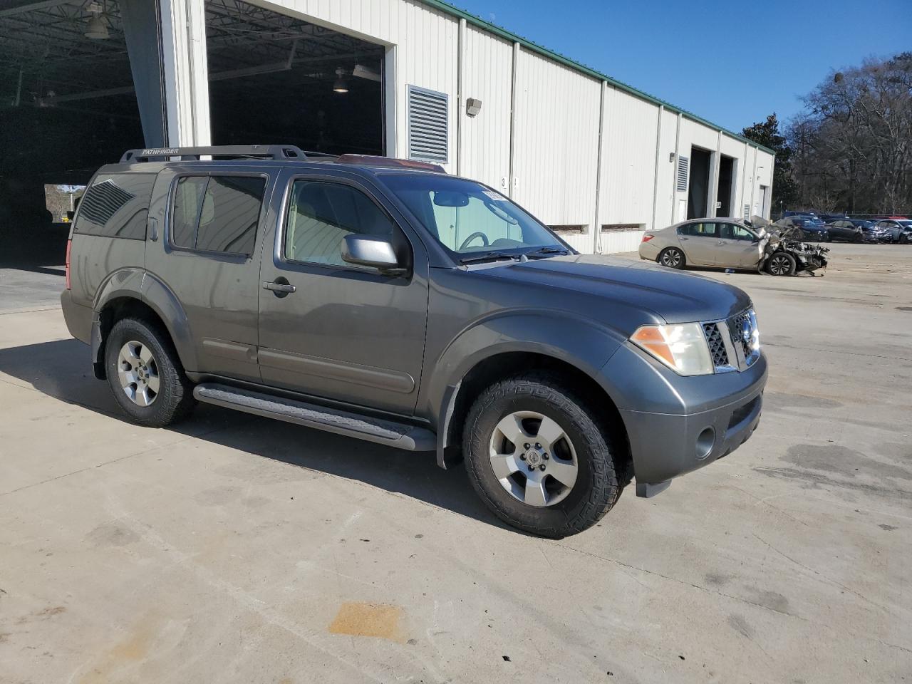 5N1AR18WX6C646335 2006 Nissan Pathfinder Le