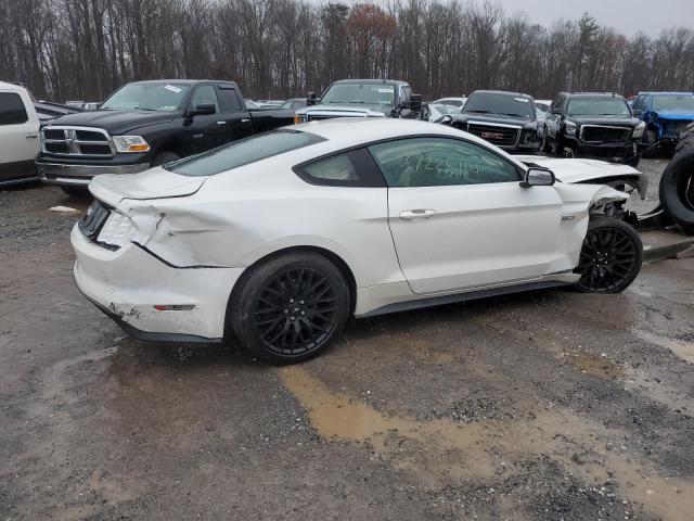 1FA6P8CF3H5322544 2017 FORD MUSTANG, photo no. 3