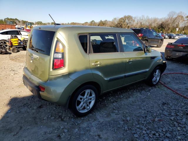 2011 Kia Soul + VIN: KNDJT2A27B7339565 Lot: 82668943