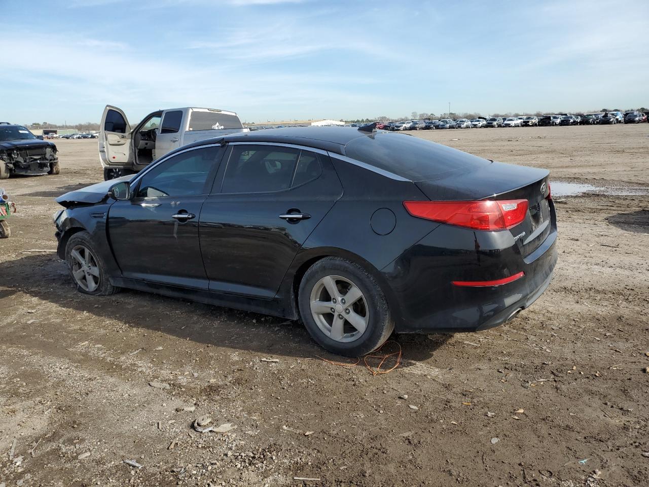 KNAGM4A7XF5655099 2015 Kia Optima Lx