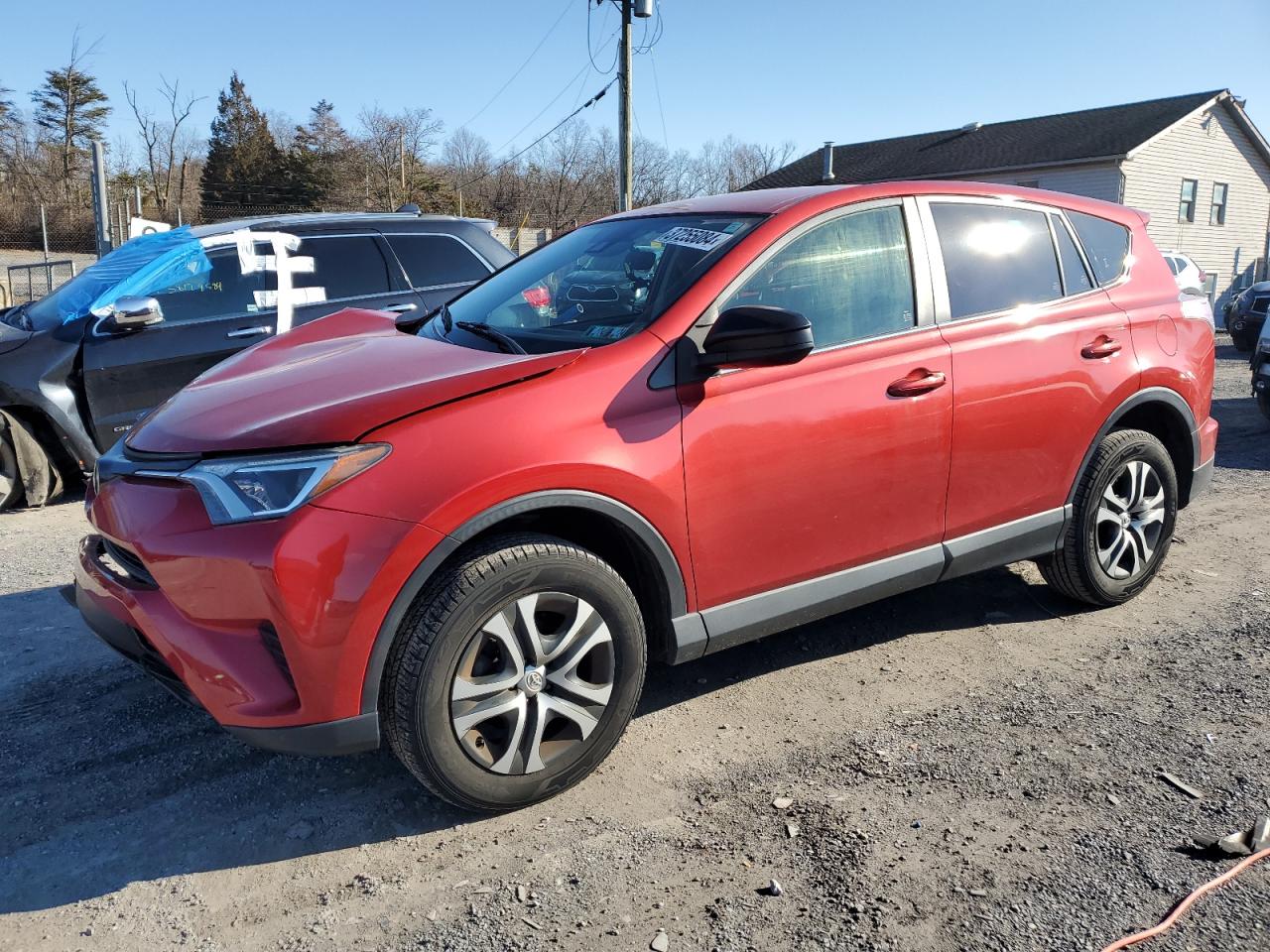 JTMZFREV7HJ144665 2017 Toyota Rav4 Le