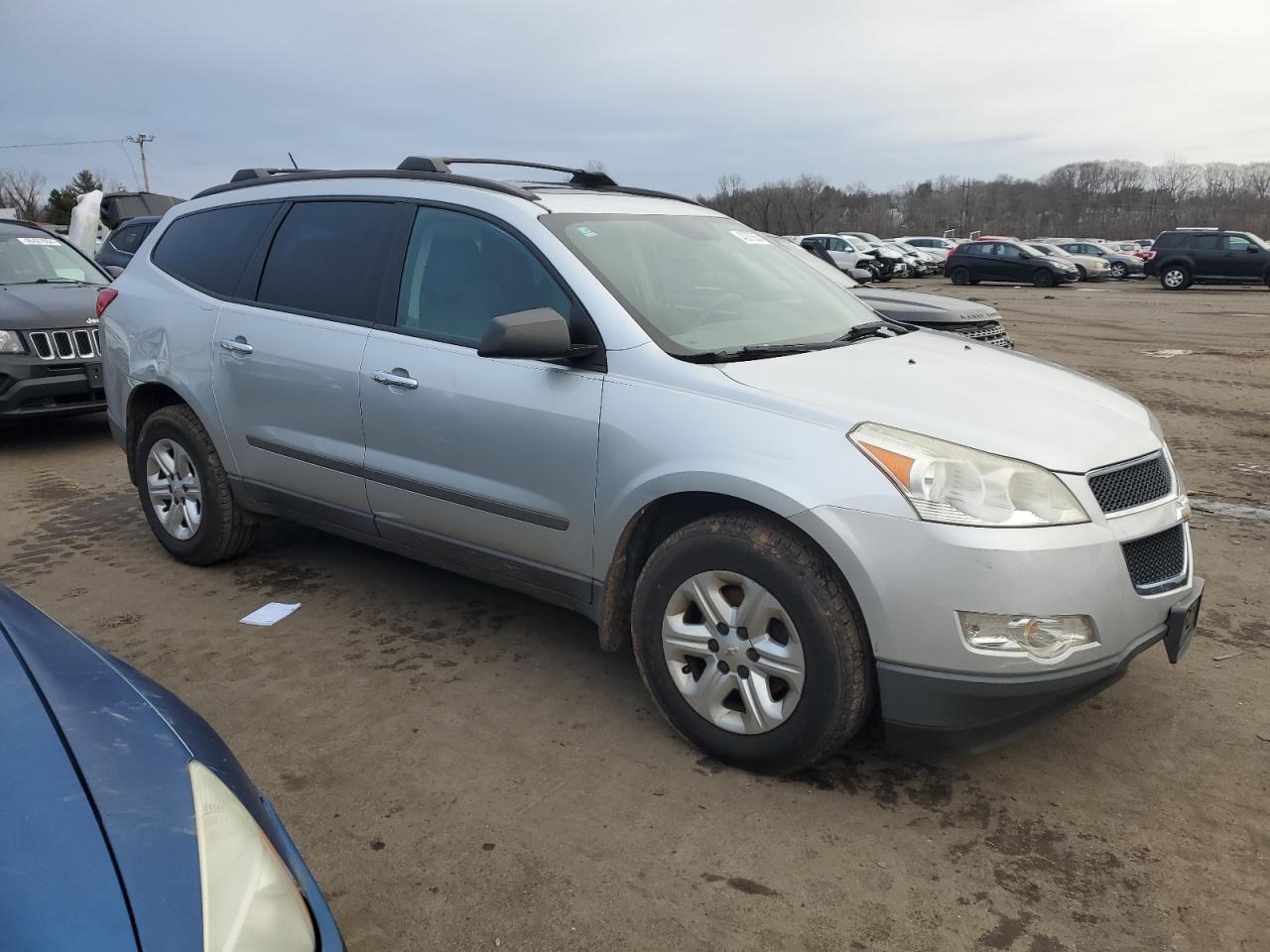 1GNKRFED5BJ378123 2011 Chevrolet Traverse Ls