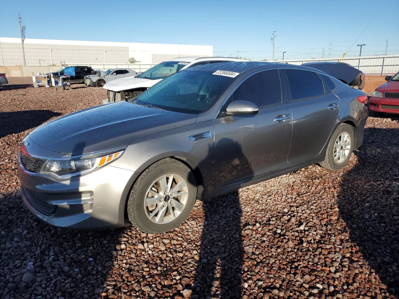 5XXGT4L32JG192928 KIA OPTIMA 2018