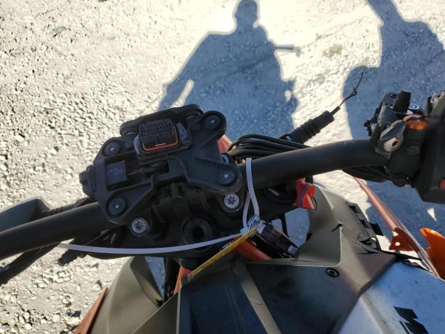 2022 KTM 1290 SUPER - VBKV39407NM955680