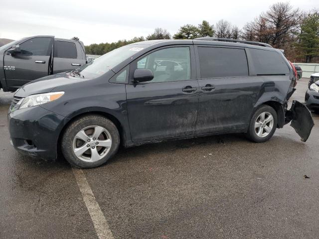 2017 Toyota Sienna LE