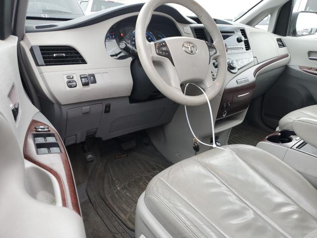 2012 Toyota Sienna - Image 8