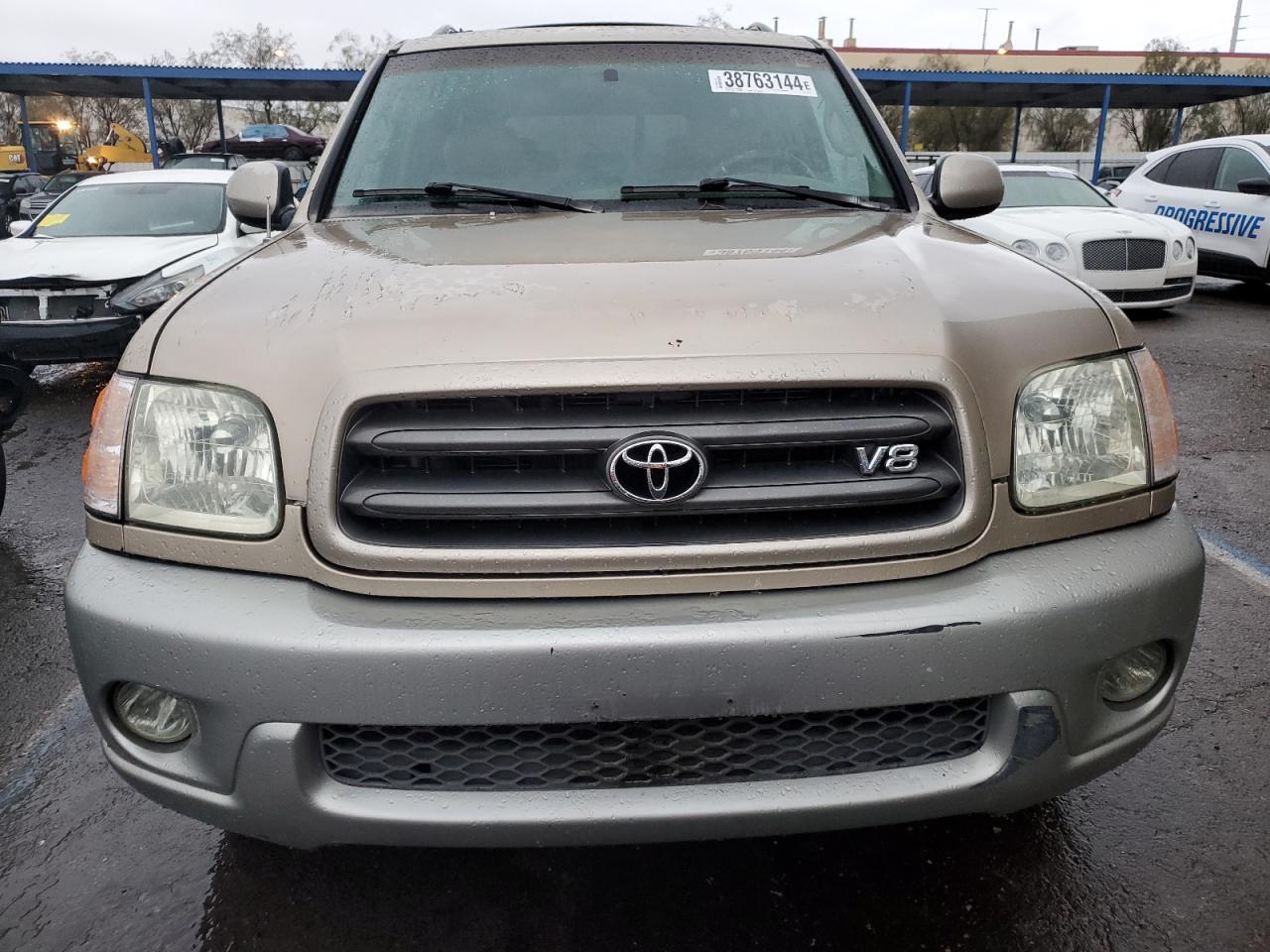 5TDZT34A62S074137 2002 Toyota Sequoia Sr5