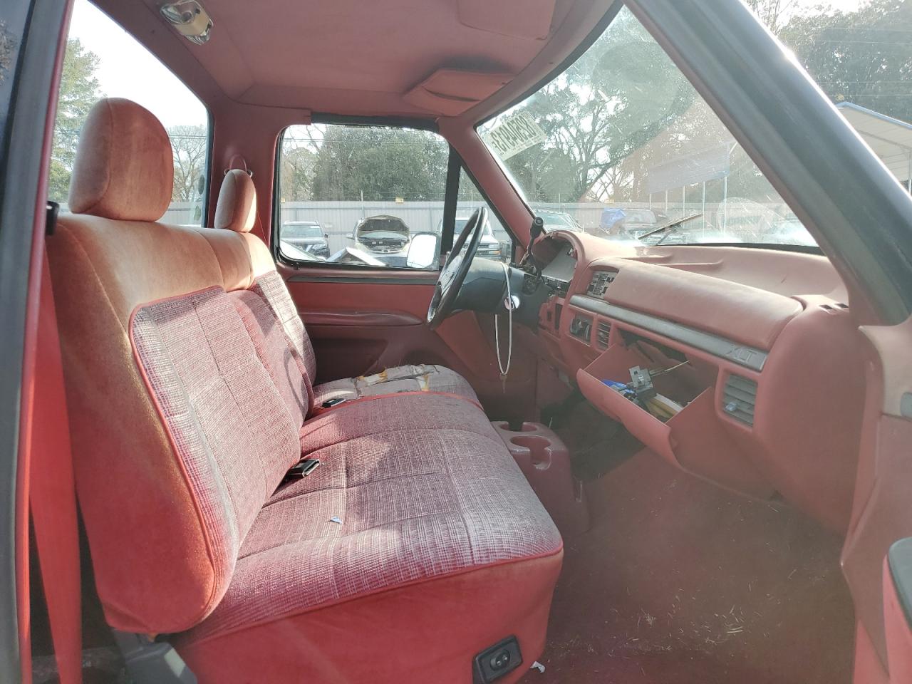 1FTDF15NXNNA29610 1992 Ford F150