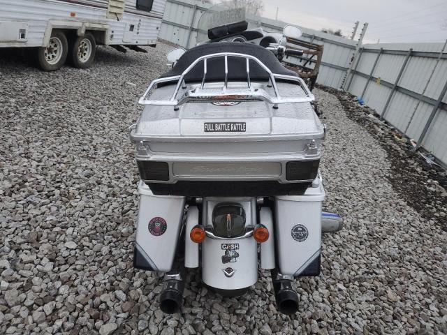 2009 HARLEY-DAVIDSON FLHTCUSE4 - 1HD1PR8129Y955865