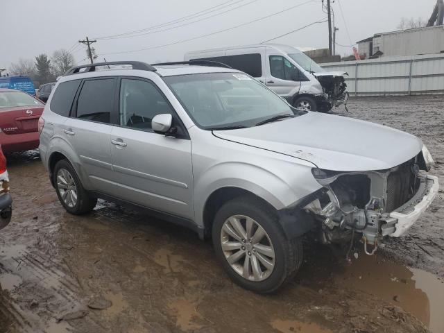 Vin: jf2shaec2bh700652, lot: 40369224, subaru forester limited 20114