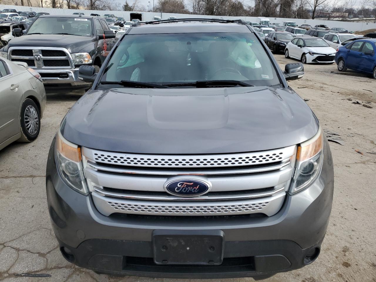 2014 Ford Explorer Xlt vin: 1FM5K8D85EGB78608