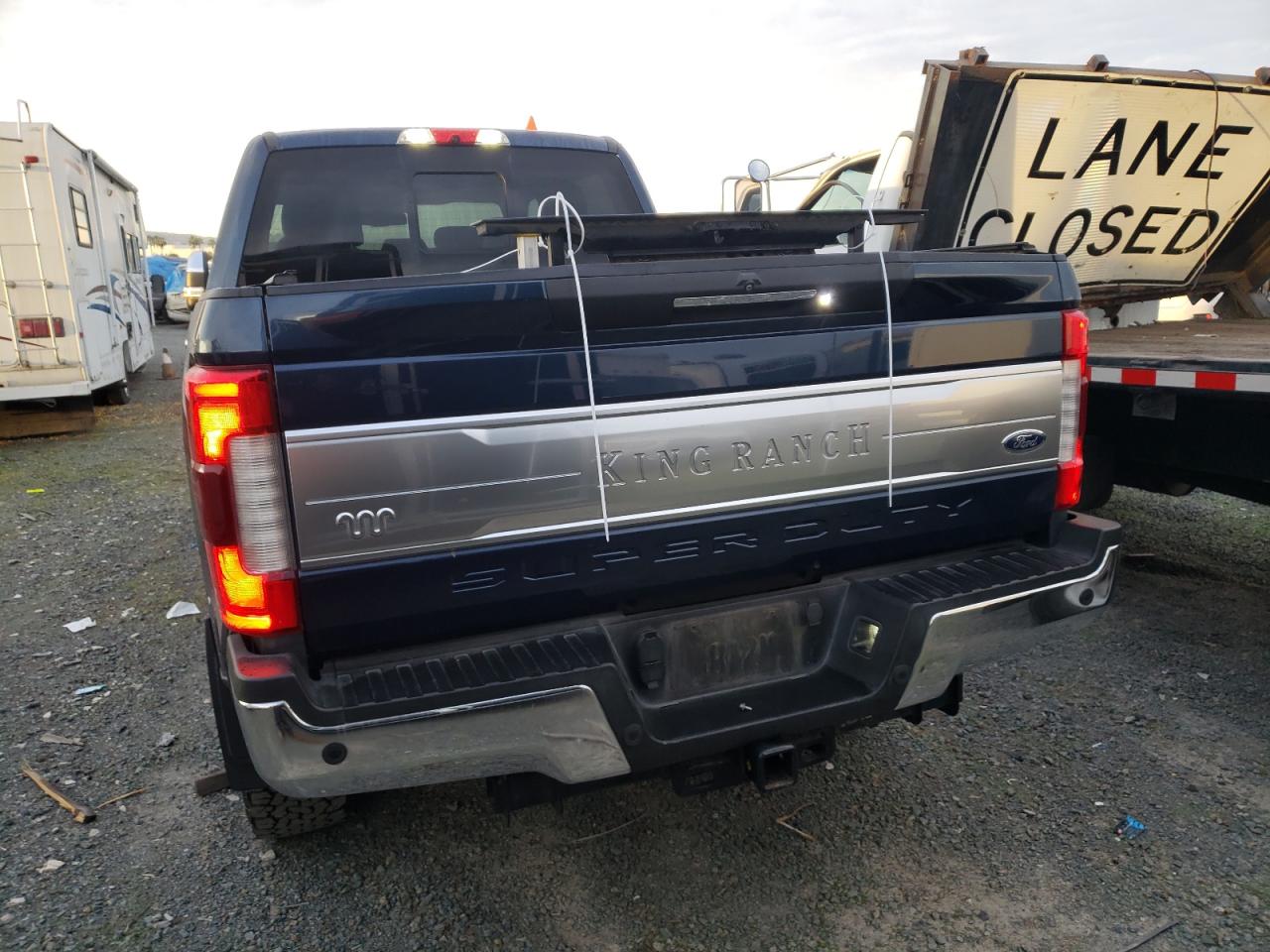VIN: 1FT8W3BT2KEC68581 2019 FORD F350