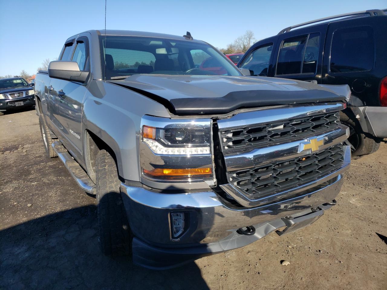 2017 Chevrolet Silverado K1500 Lt vin: 1GCVKREC4HZ176970