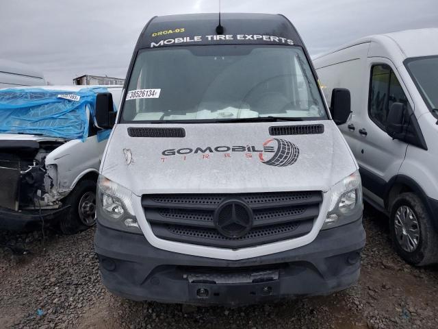 2018 MERCEDES-BENZ SPRINTER 3 WD3PF1CD0JP629620