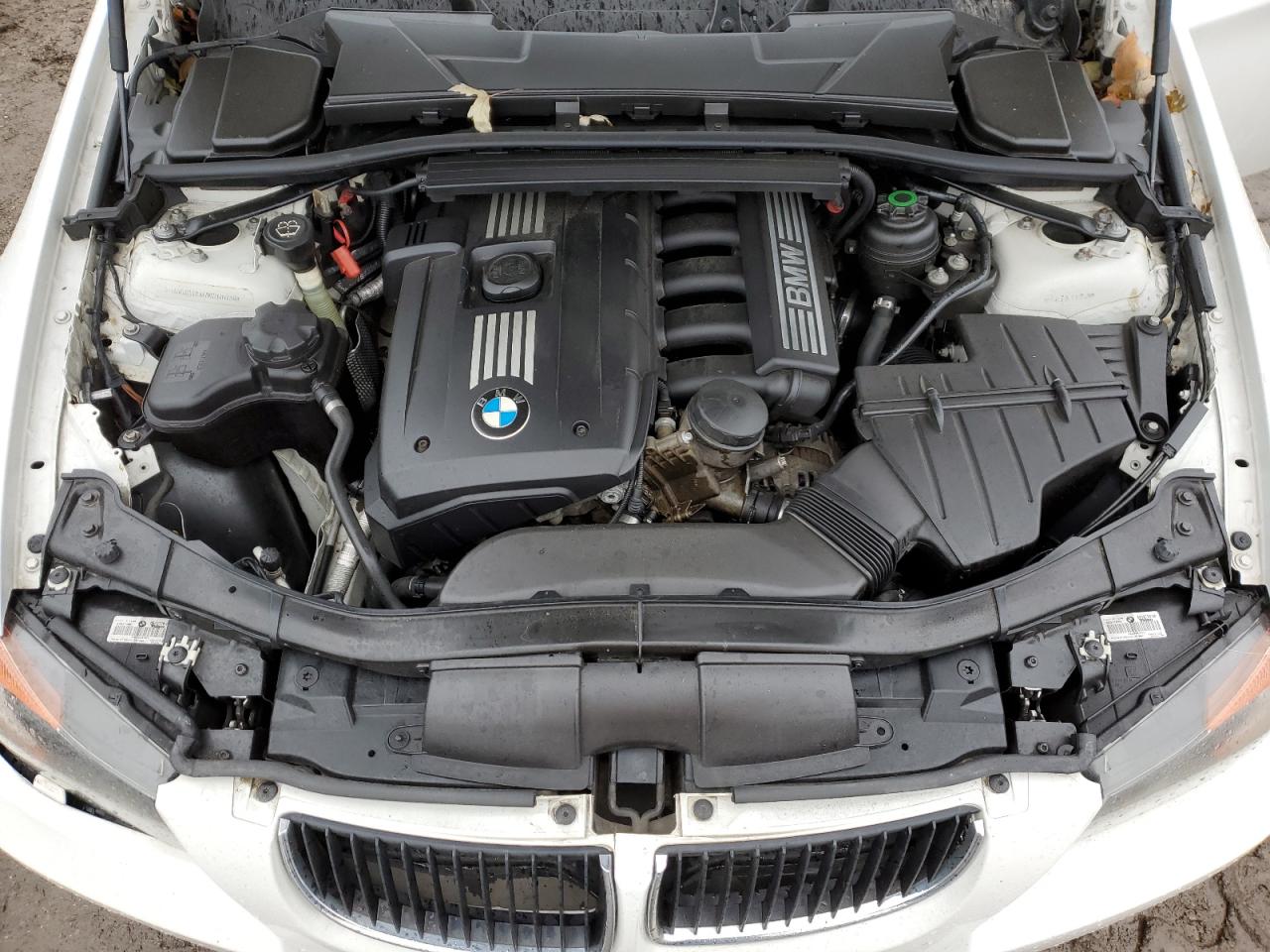 WBAVH13567KC97673 2007 BMW 323 I