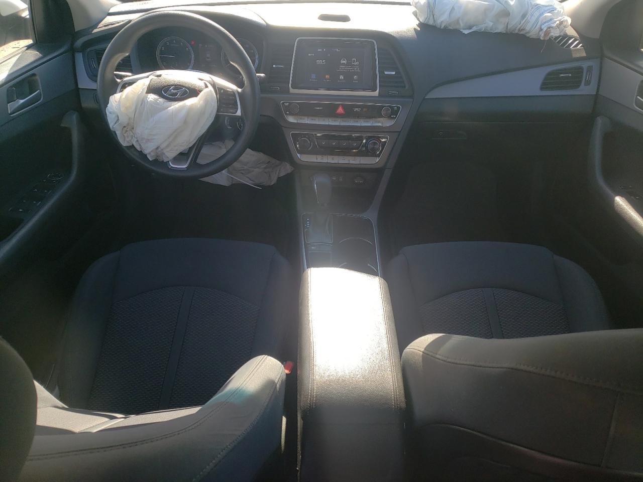 5NPE24AF8JH725635 2018 Hyundai Sonata Se