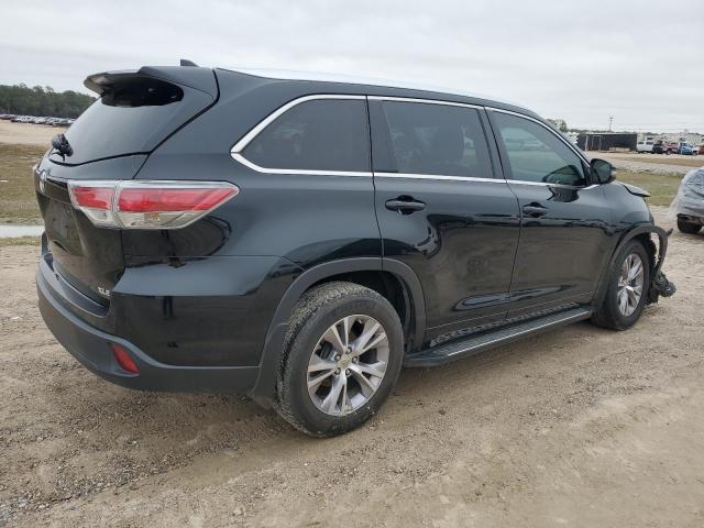 VIN 5TDKKRFH8FS090167 2015 Toyota Highlander, Xle no.3