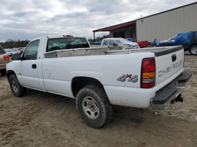 2001 Chevrolet Silverado - Image 2