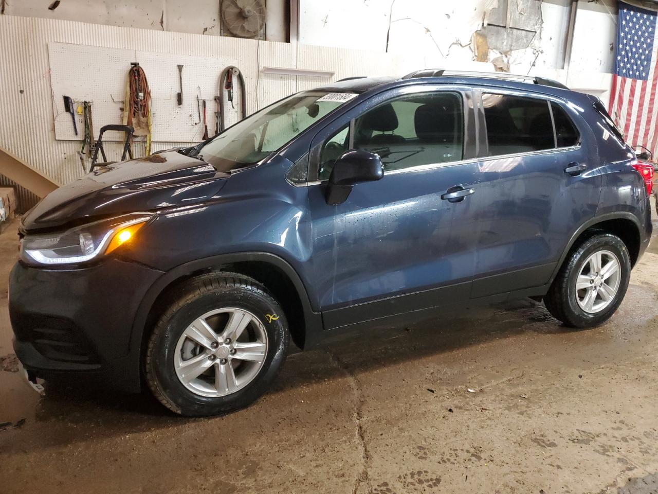 3GNCJPSBXJL378565 2018 Chevrolet Trax 1Lt