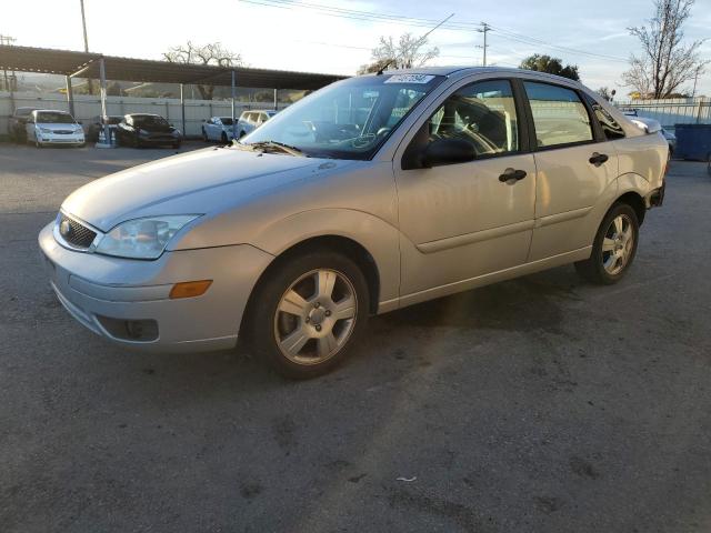 2005 Ford Focus 