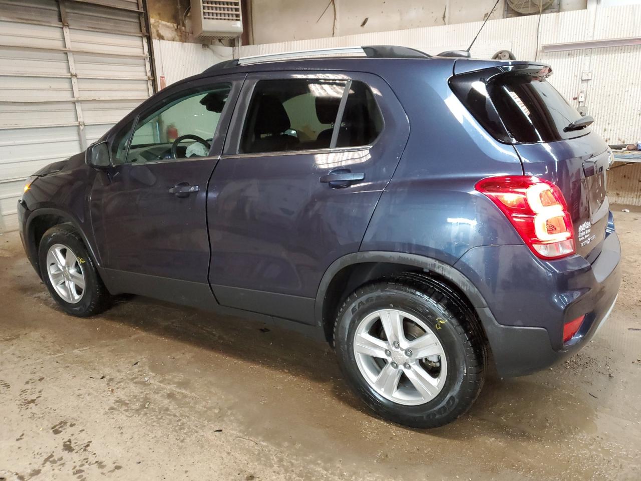 3GNCJPSBXJL378565 2018 Chevrolet Trax 1Lt