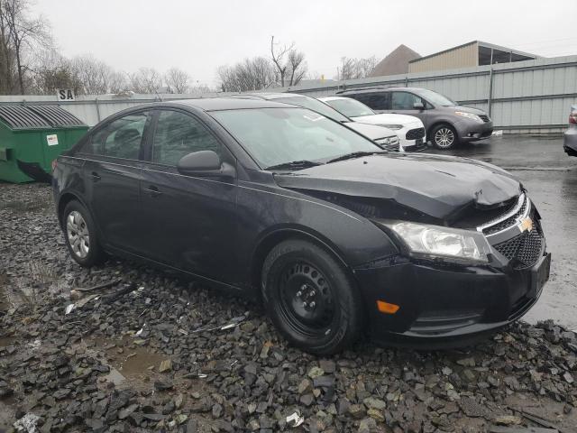 VIN 1G1PA5SG3E7446489 2014 Chevrolet Cruze, LS no.4