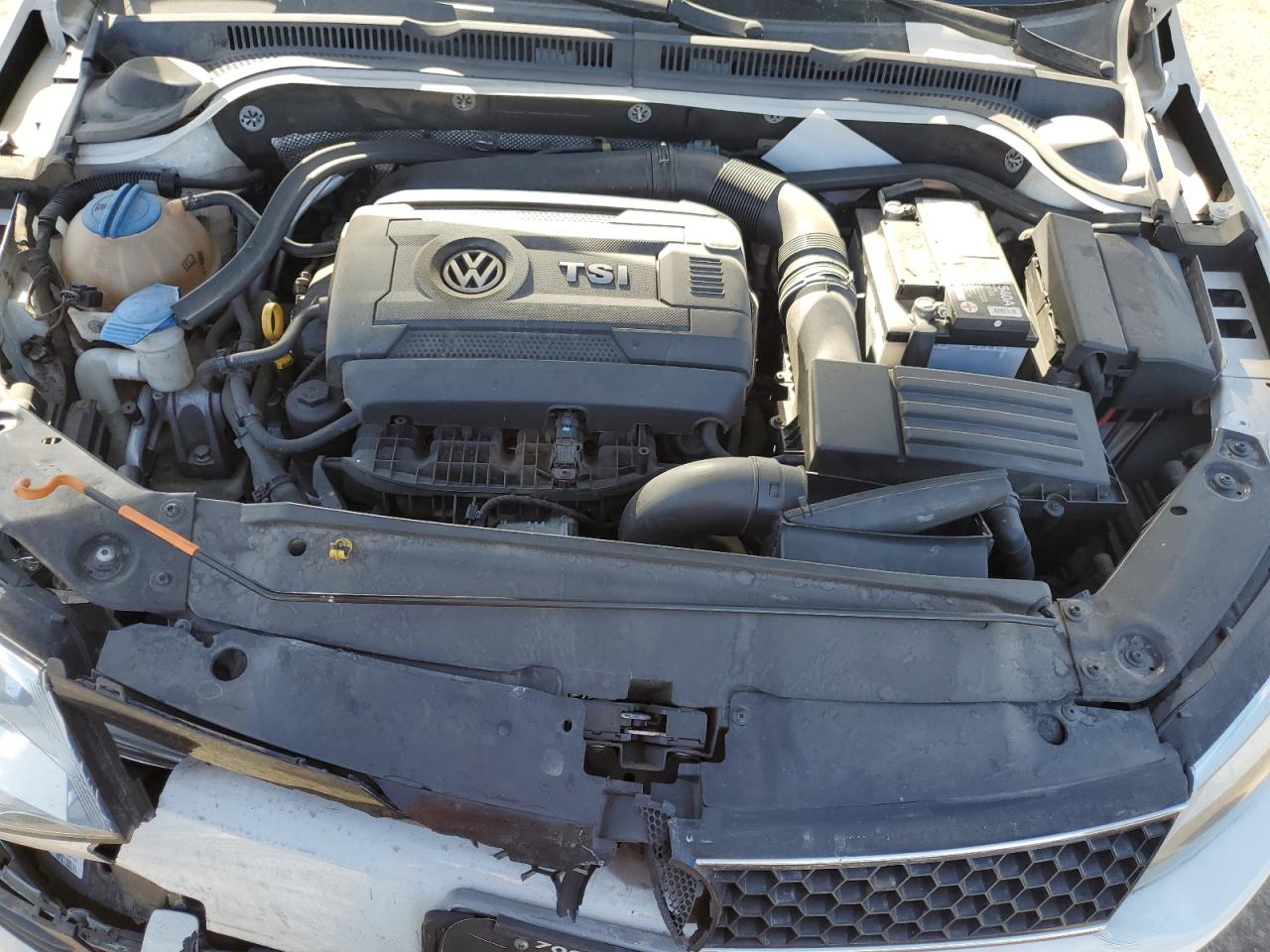 3VW4T7AJ2EM382834 2014 Volkswagen Jetta Gli