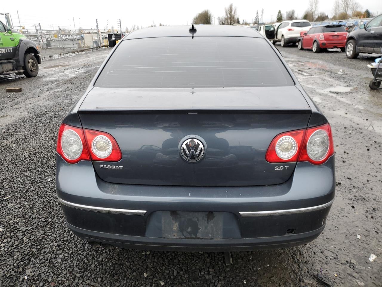 WVWJM7AN3AE140608 2010 Volkswagen Passat Komfort