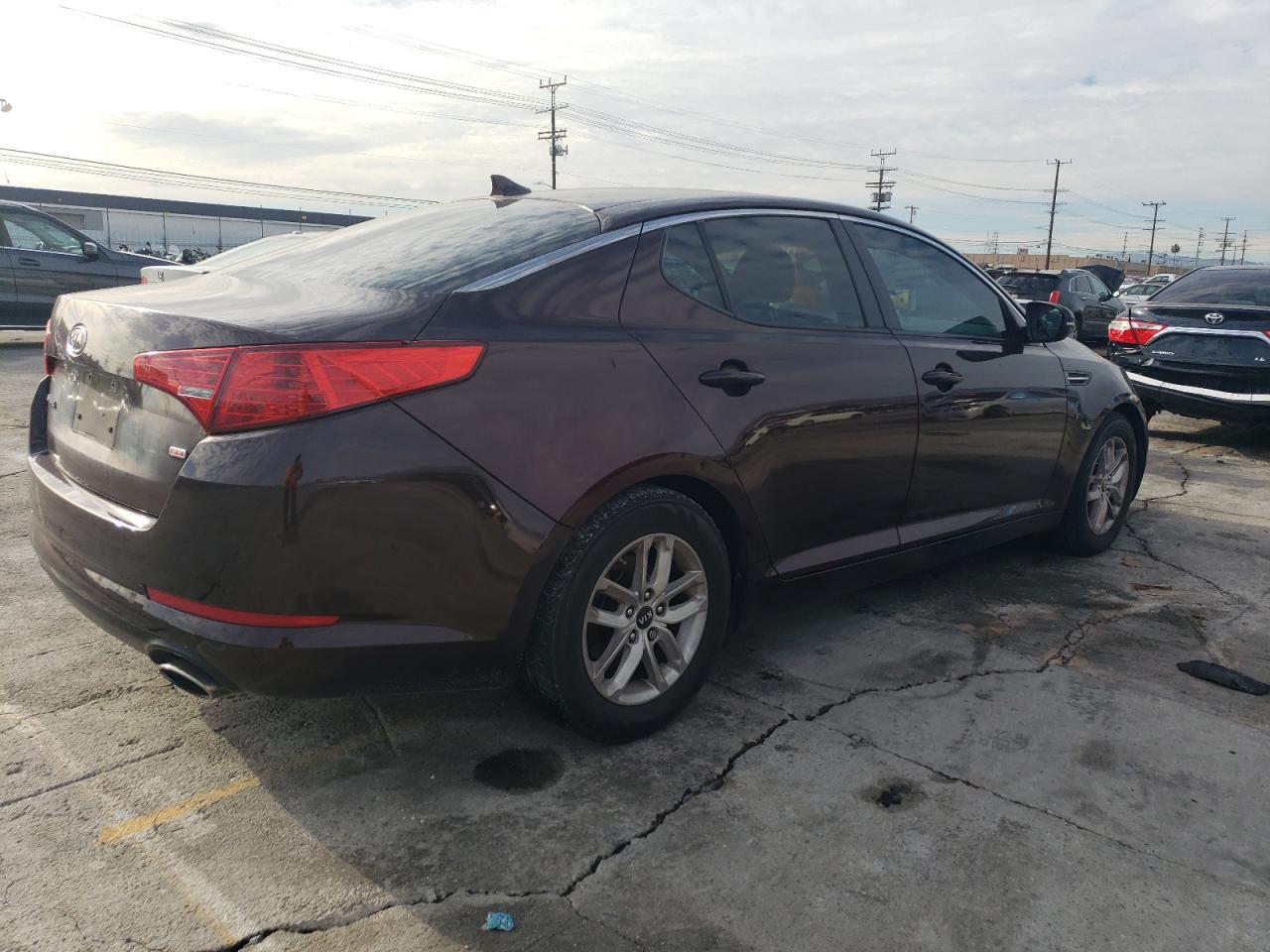 KNAGM4A75B5099102 2011 Kia Optima Lx KNAGM4A75B5099102 2011 Kia Optima Lx