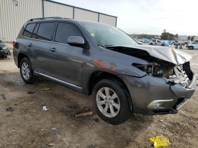 VIN 5TDBK3EHXDS276563 2013 Toyota Highlander, Base no.4