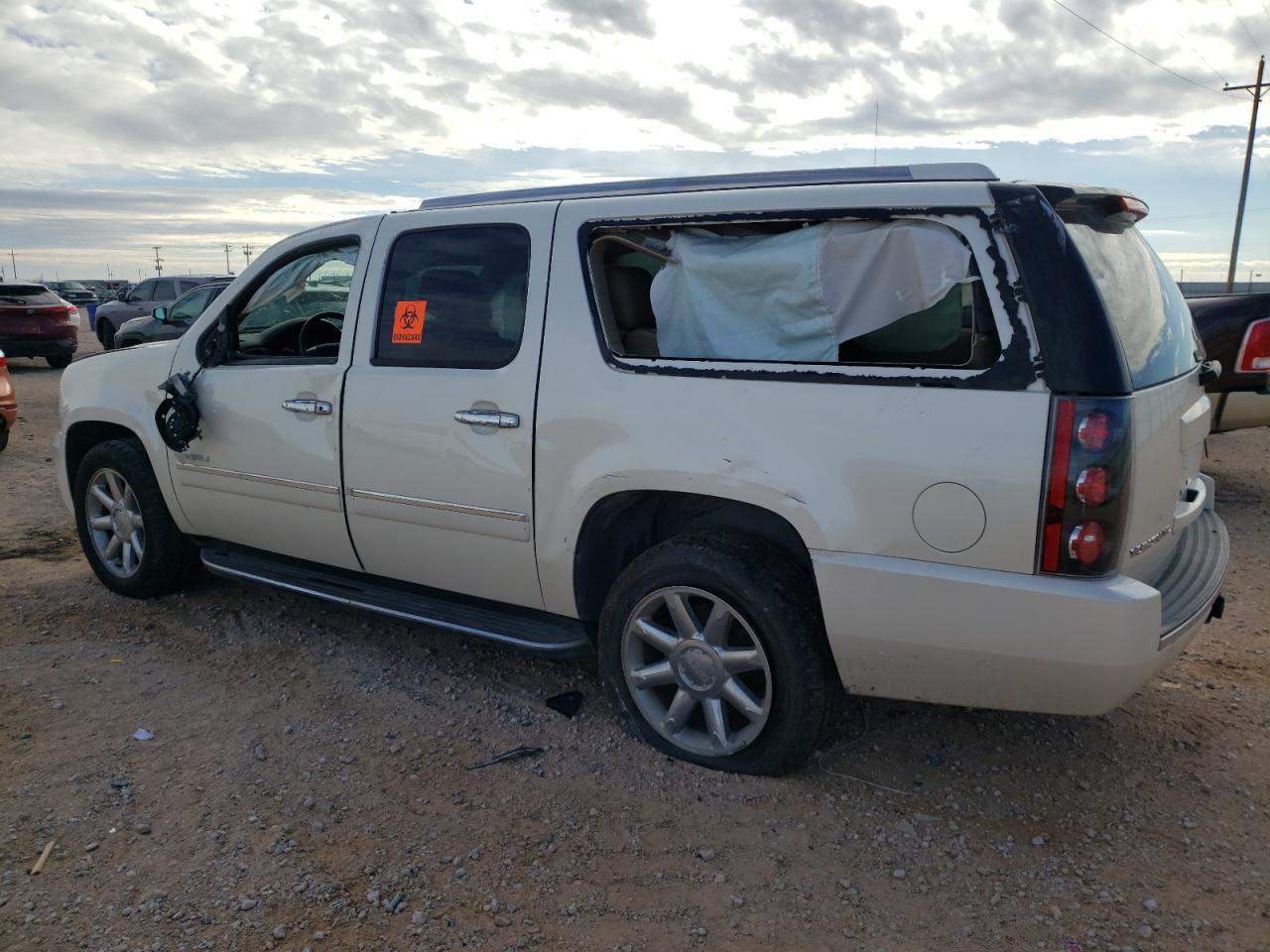 2013 GMC Yukon Xl Denali vin: 1GKS2MEF7DR322955