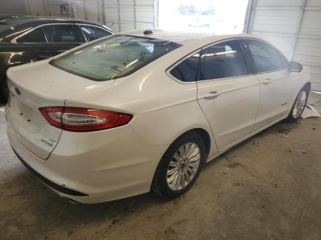 3FA6P0LU3GR202013 | 2016 FORD FUSION SE