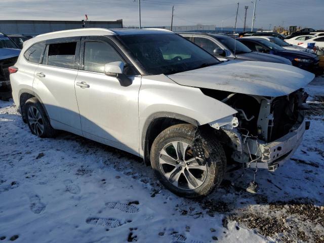 VIN 5TDGZRBH2NS576639 2022 Toyota Highlander, Xle no.4