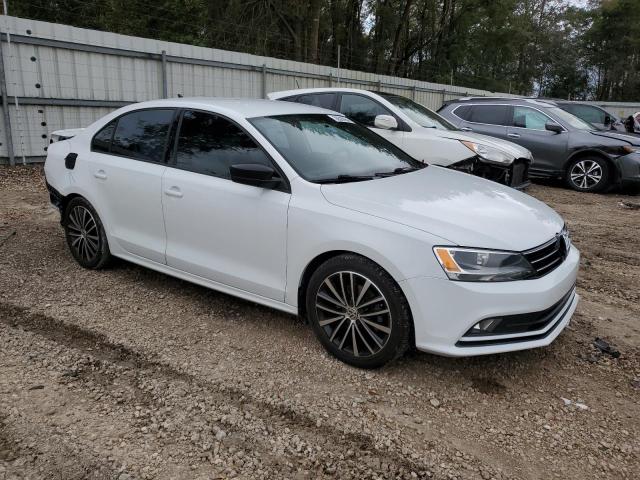 3VWD17AJ1FM408797 | 2015 VOLKSWAGEN JETTA SE