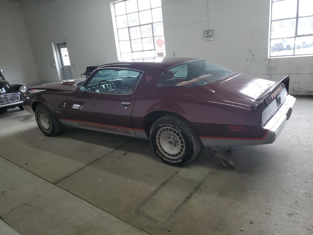 1G2AV87T0BN121268 1981 Pontiac Firebird Formula