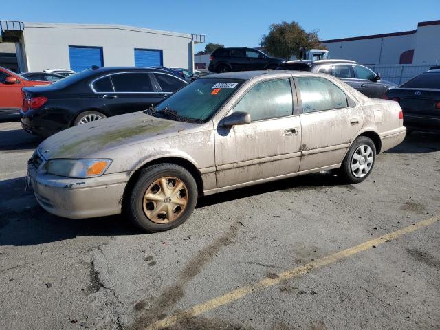Lot #2421454991 2001 TOYOTA CAMRY salvage car