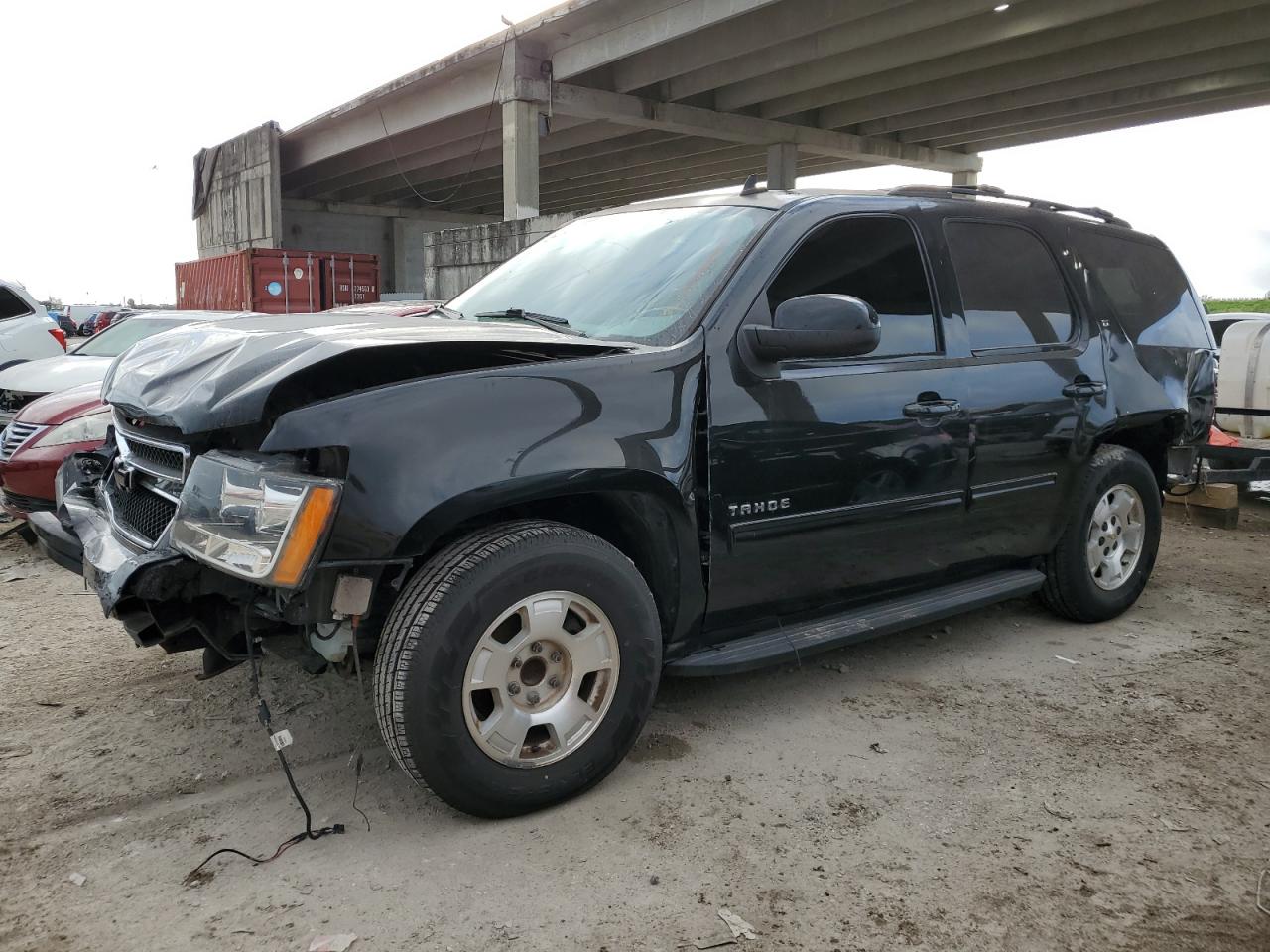 CHEVROLET TAHOE C1500 LT