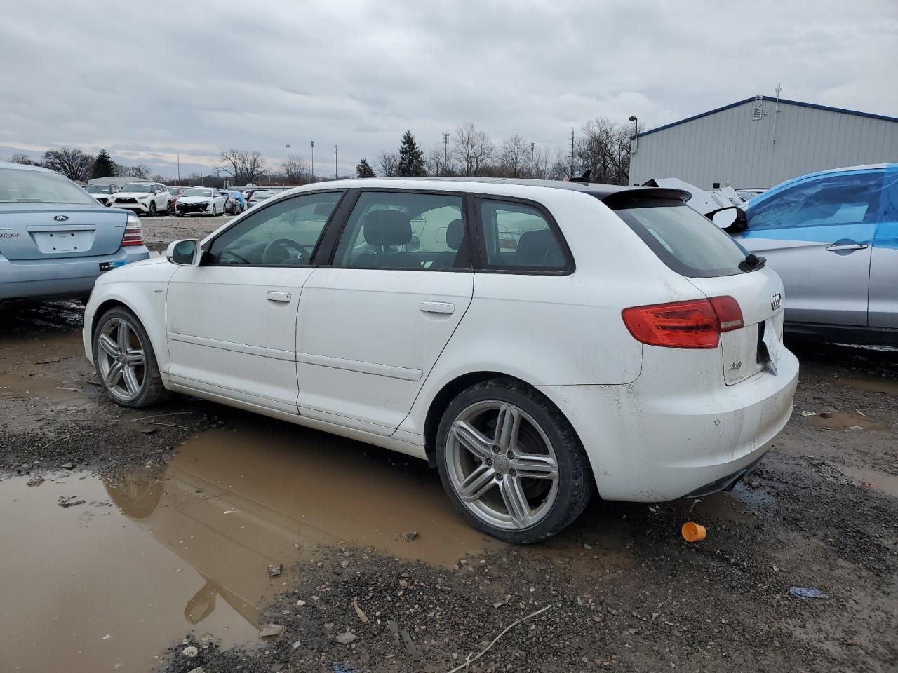 WAUKJAFM9BA028279 2011 Audi A3 Premium Plus