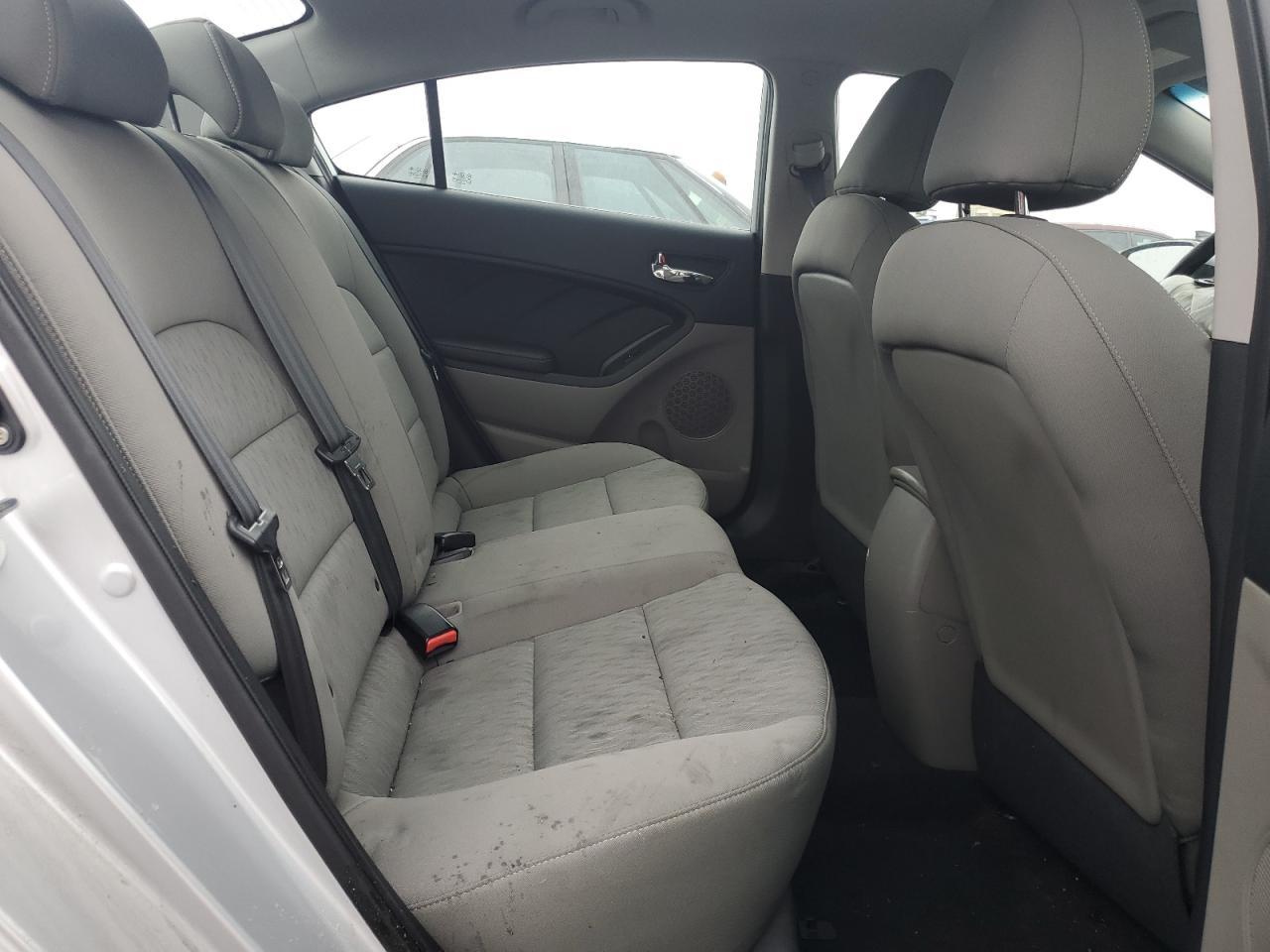 KNAFK4A68F5375836 2015 Kia Forte Lx