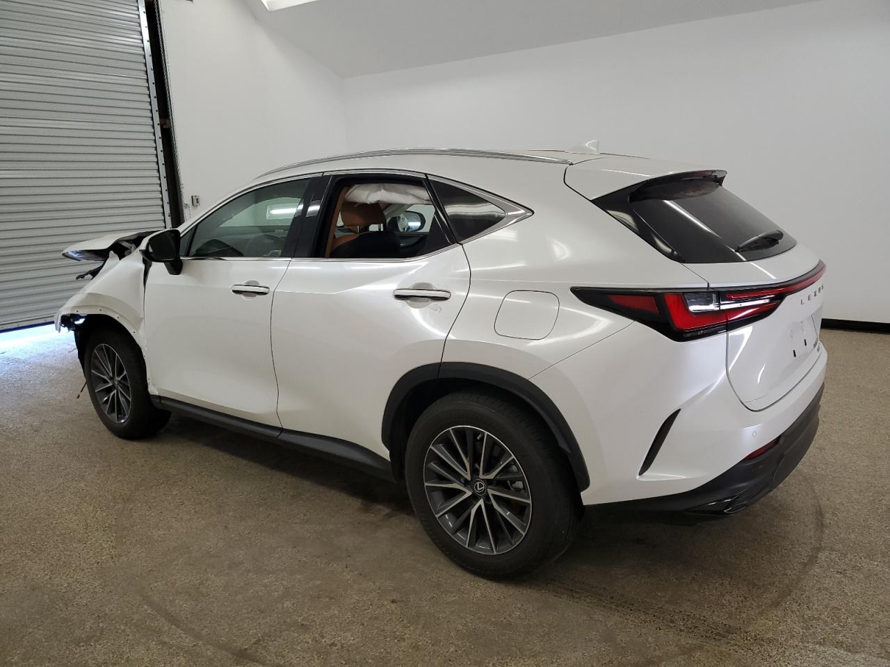 2T2GKCEZ5NC009044 2022 Lexus Nx 350H