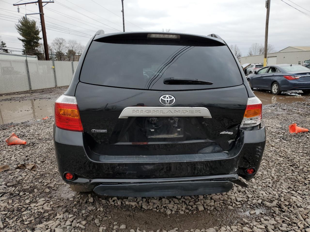 5TDBK3EH4AS013142 2010 Toyota Highlander