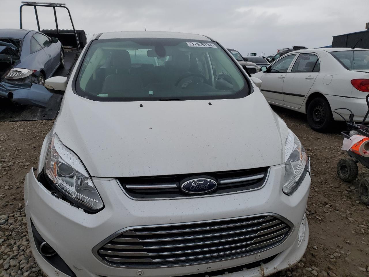 1FADP5DU6JL103761 2018 Ford C-Max Titanium